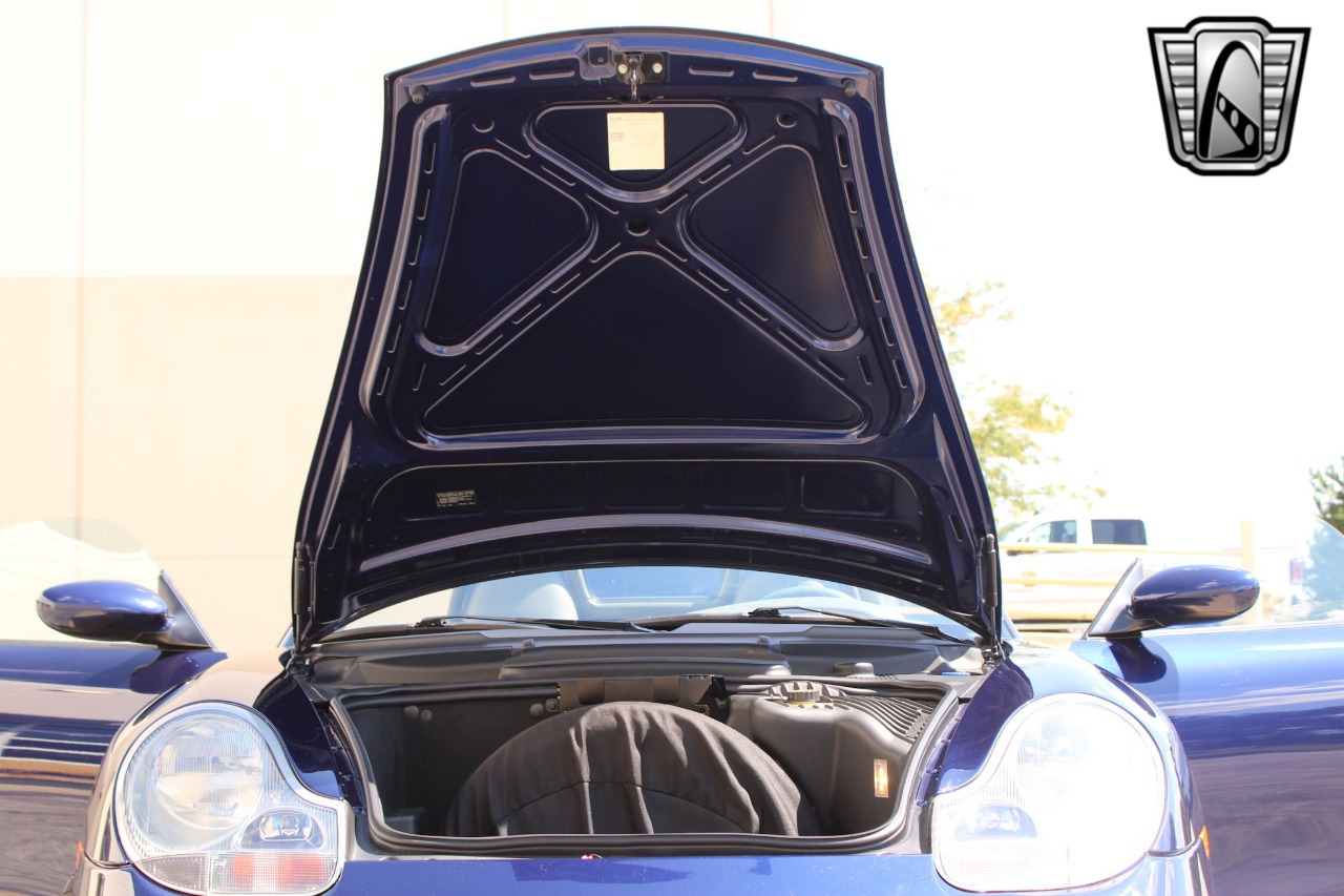 2003 Porsche Boxster 22