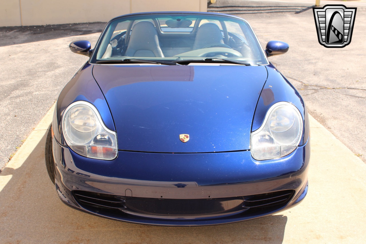 2003 Porsche Boxster 10