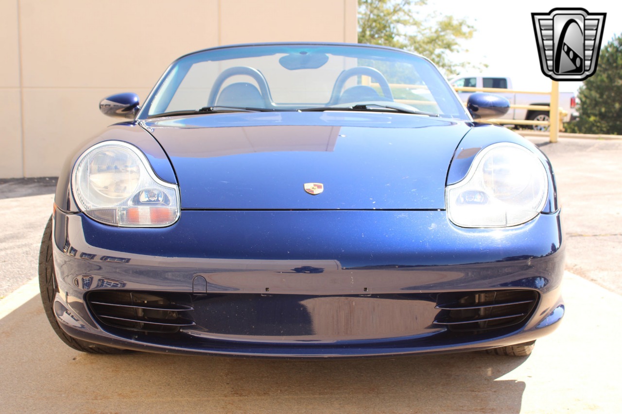 2003 Porsche Boxster 11