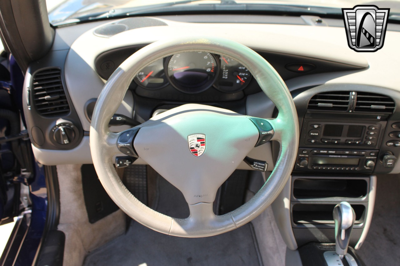 2003 Porsche Boxster 28