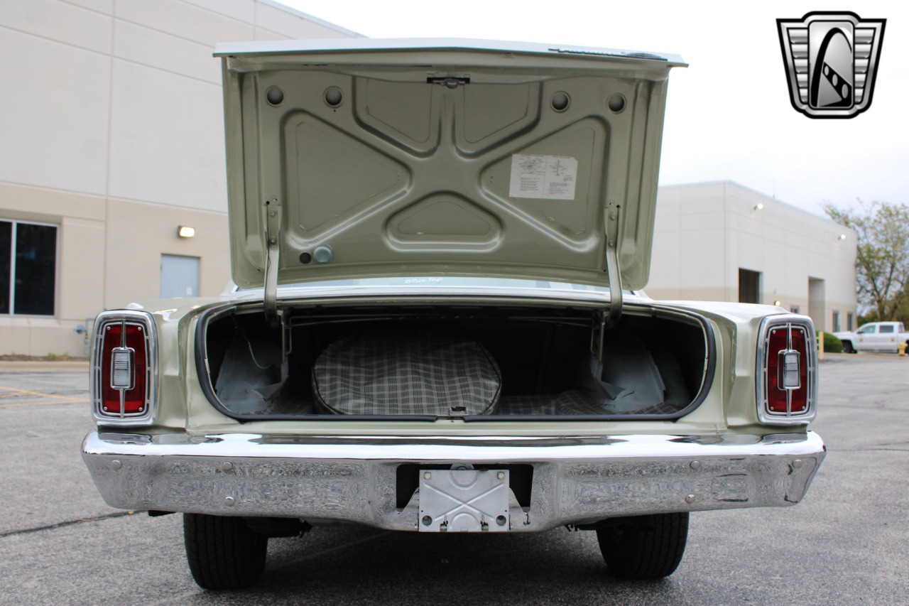 1966 Ford Fairlane 29