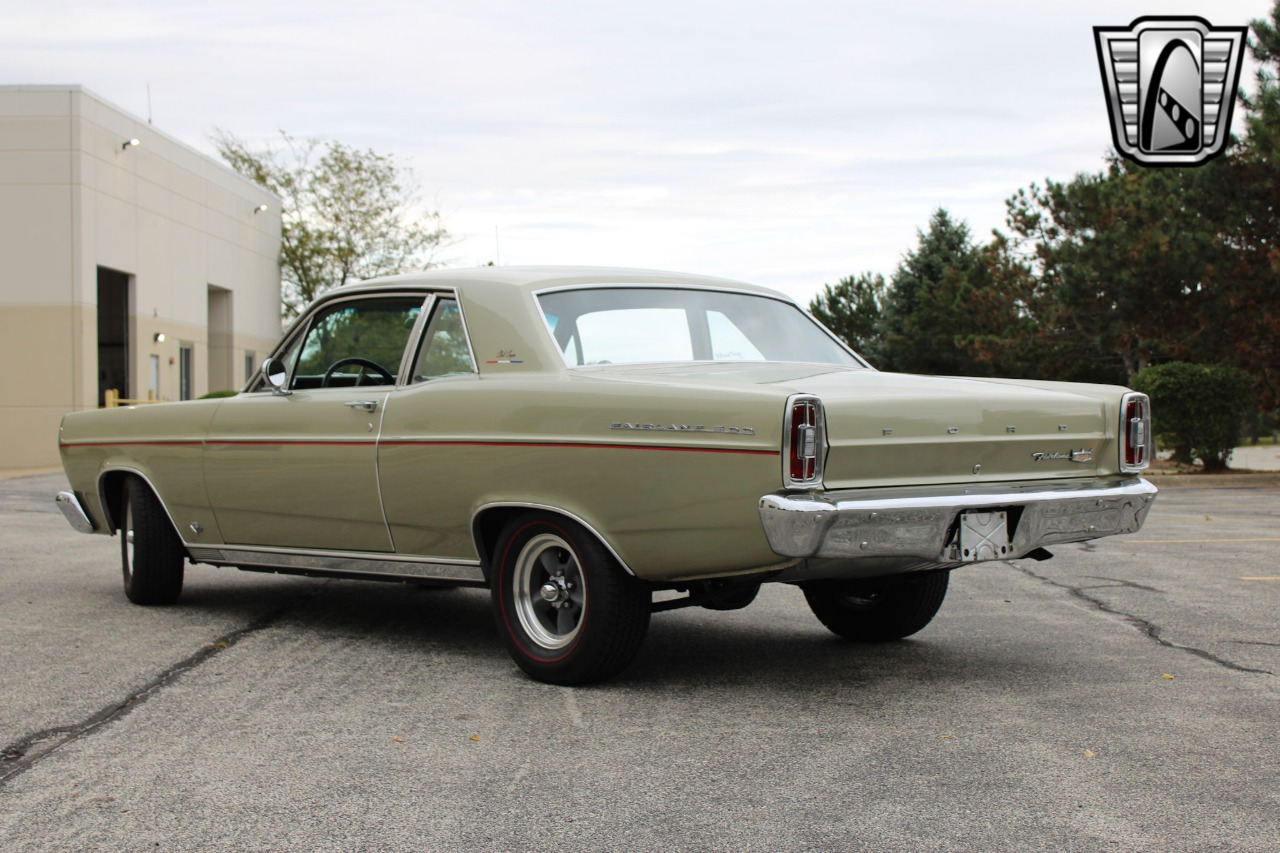 1966 Ford Fairlane 32