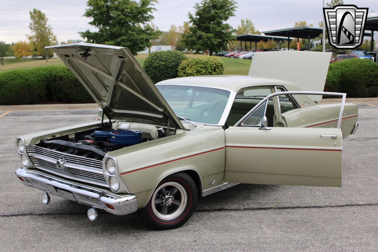 1966 Ford Fairlane 19
