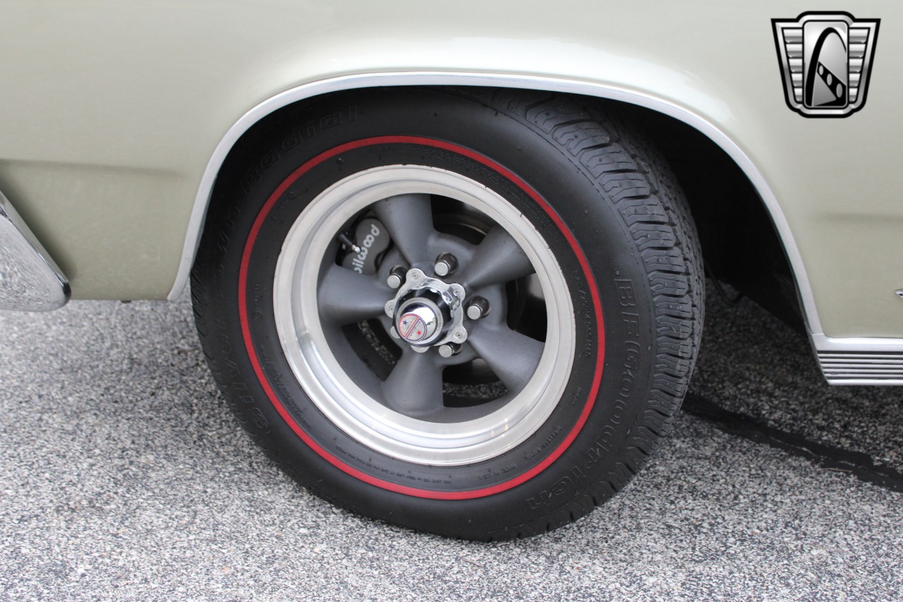 1966 Ford Fairlane 80