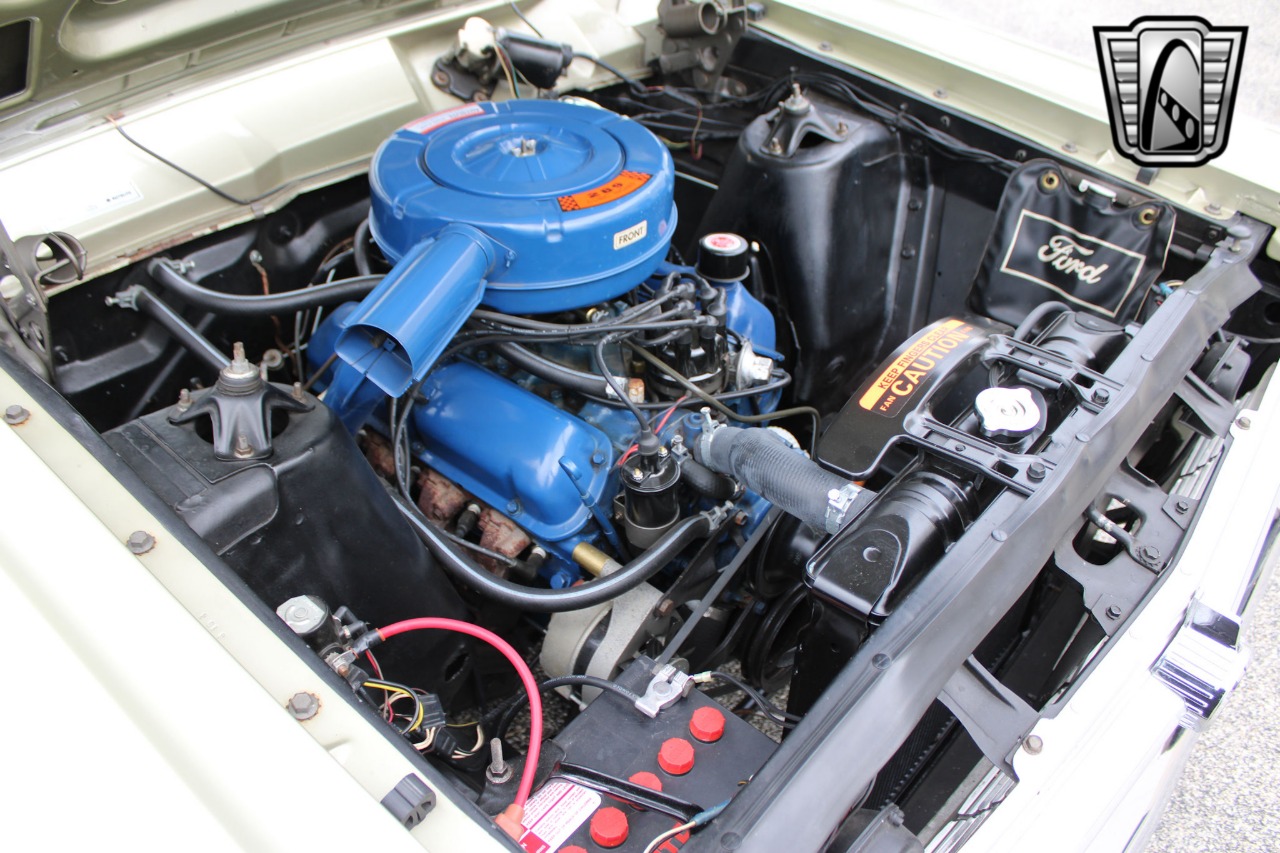 1966 Ford Fairlane 27