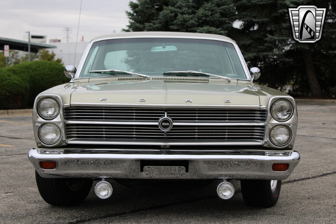 1966 Ford Fairlane 37