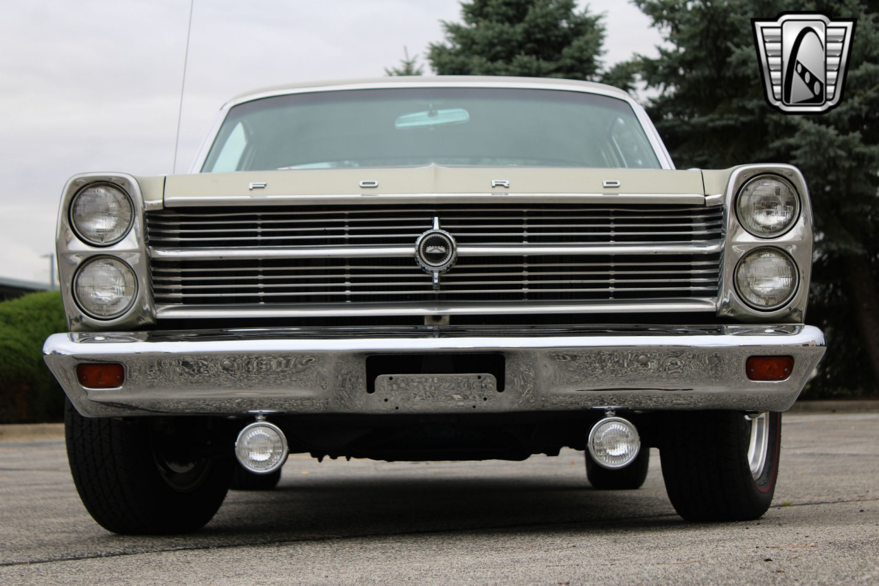 1966 Ford Fairlane 17