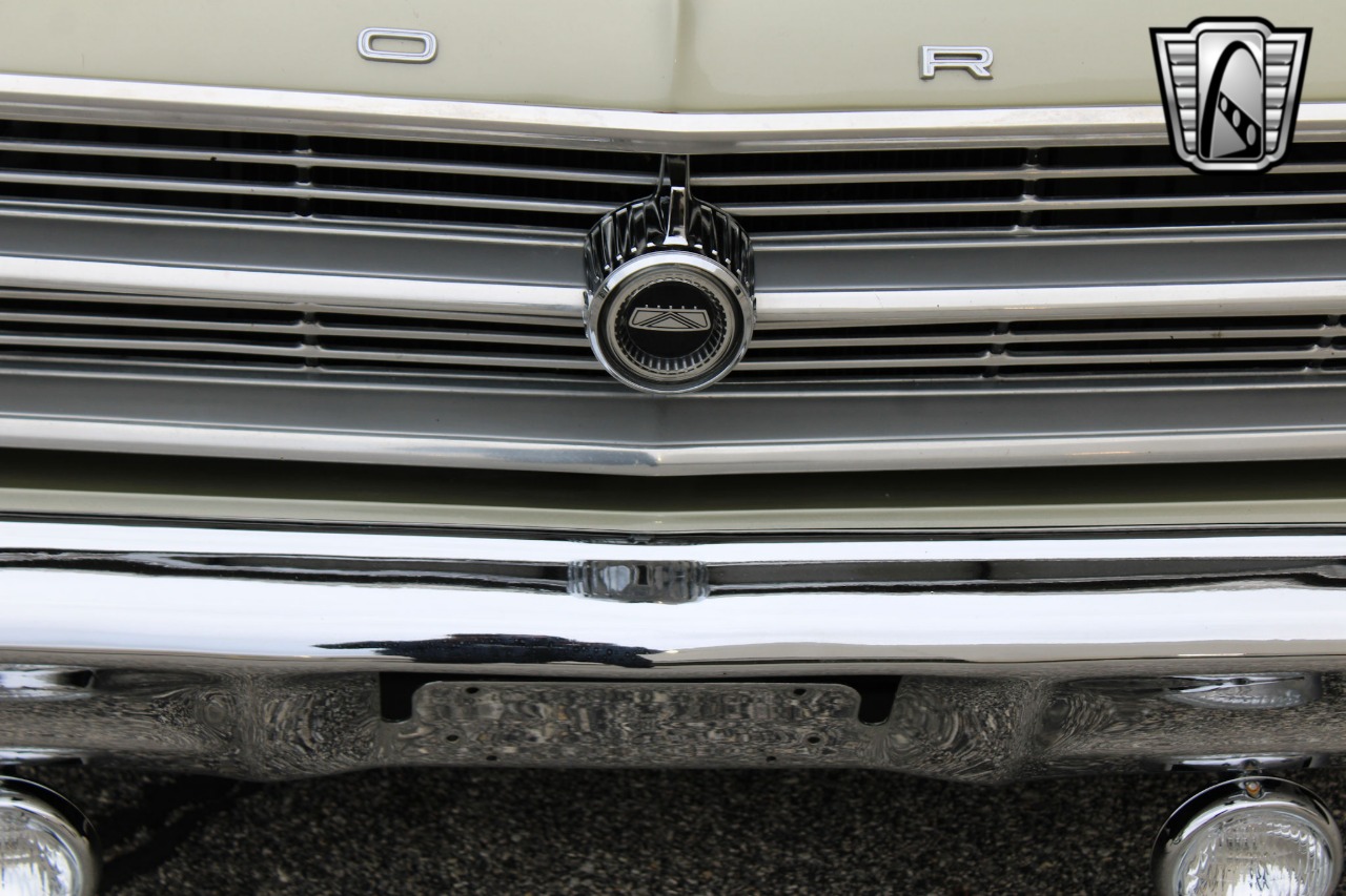 1966 Ford Fairlane 38