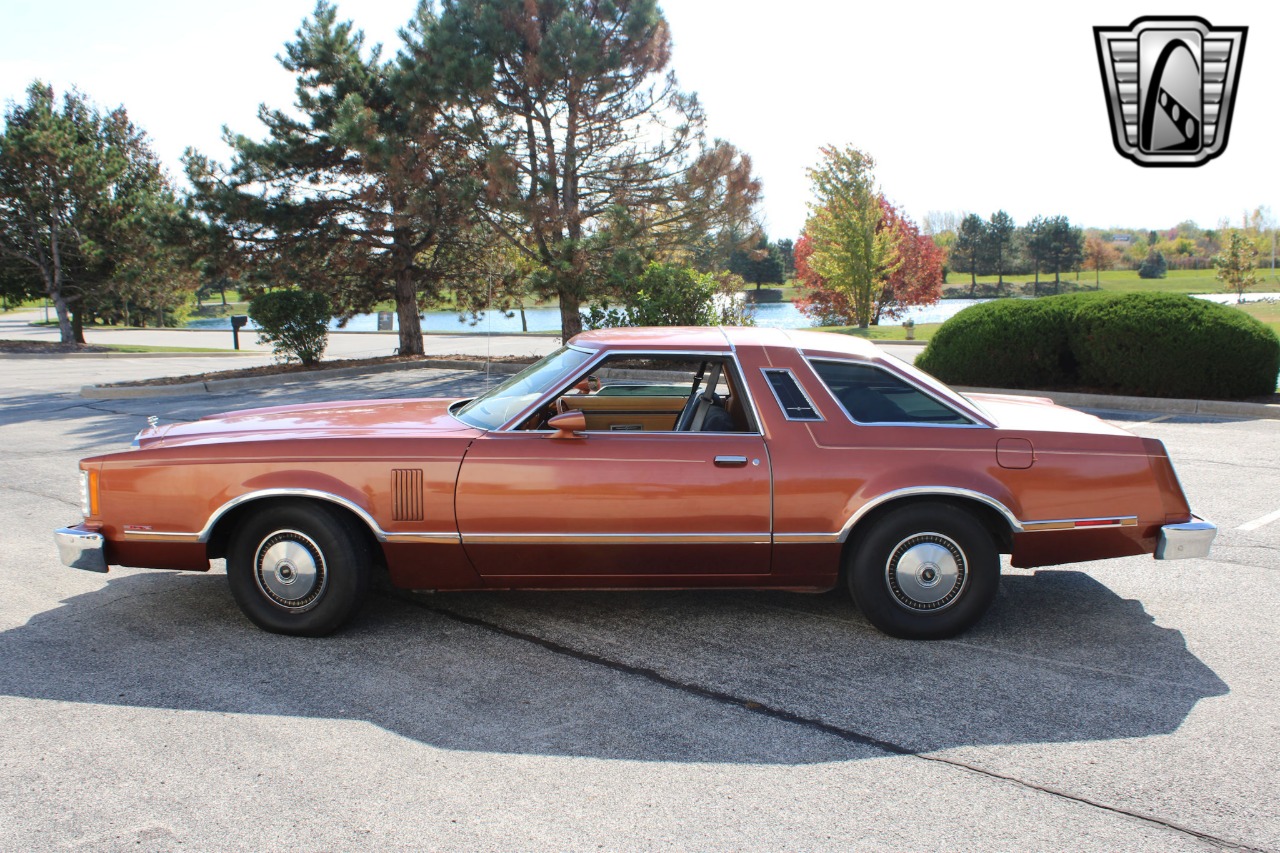 1979 Ford Thunderbird 4