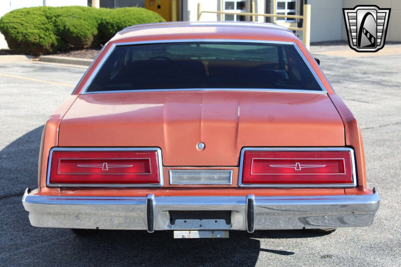 1979 Ford Thunderbird 35