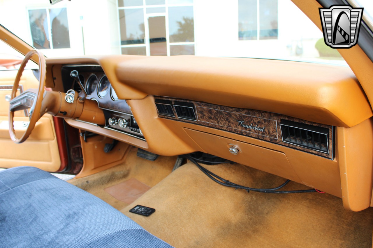 1979 Ford Thunderbird 31