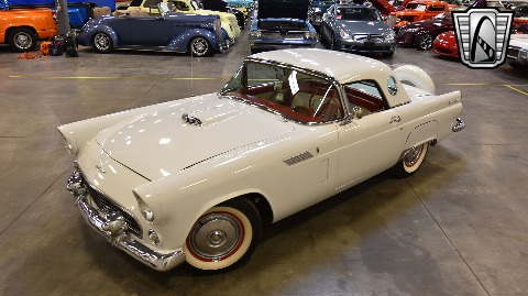 1956 Ford Thunderbird image 4