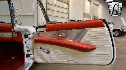 1956 Ford Thunderbird image 89