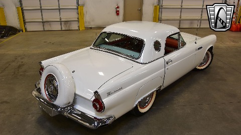 1956 Ford Thunderbird image 12