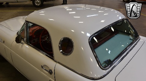 1956 Ford Thunderbird image 90