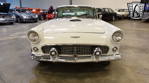 1956 Ford Thunderbird image 17
