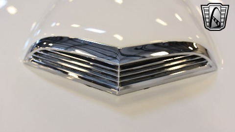 1956 Ford Thunderbird image 95