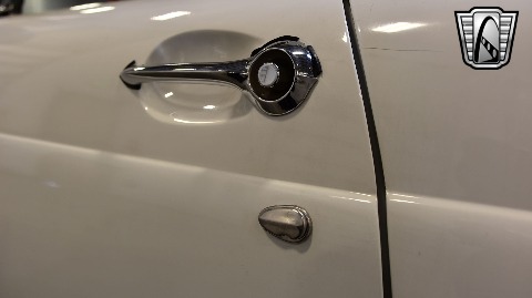 1956 Ford Thunderbird image 98