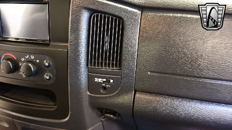 2004 Dodge Ram image 81