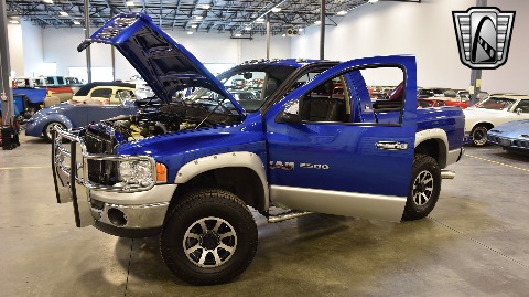2004 Dodge Ram image 33