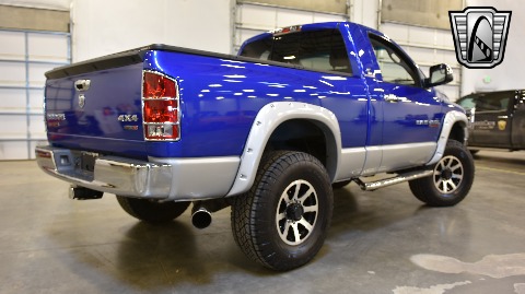 2004 Dodge Ram image 11