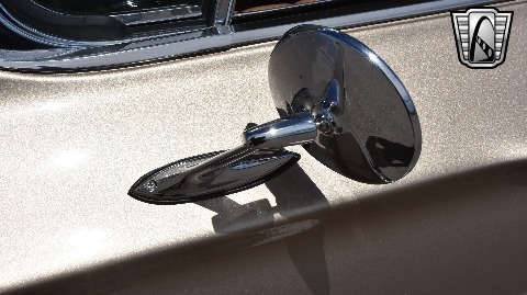 1961 Chevrolet Impala image 104