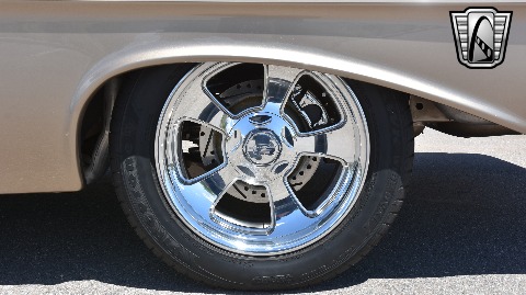 1961 Chevrolet Impala image 30
