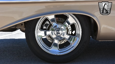 1961 Chevrolet Impala image 31