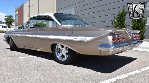 1961 Chevrolet Impala image 7