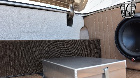 1961 Chevrolet Impala image 65