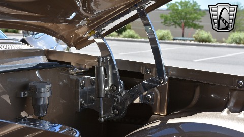 1961 Chevrolet Impala image 45