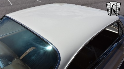 1961 Chevrolet Impala image 120