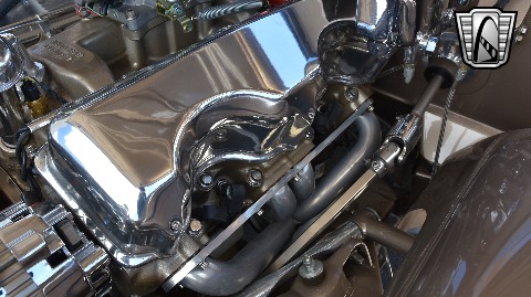 1961 Chevrolet Impala image 46