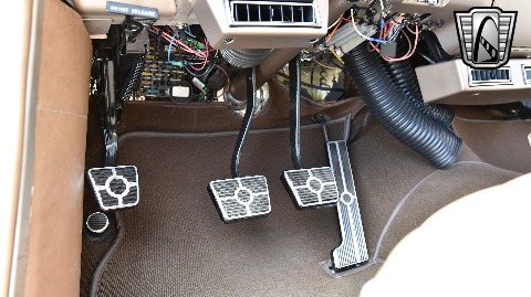 1961 Chevrolet Impala image 75