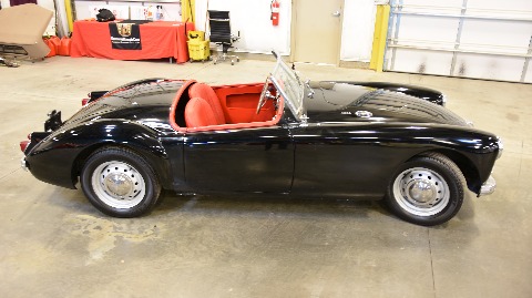 1960 MG MGA image 14