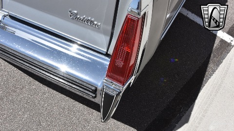 1977 Cadillac Coupe DeVille image 114