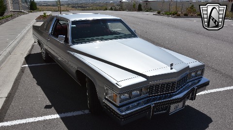 1977 Cadillac Coupe DeVille image 16