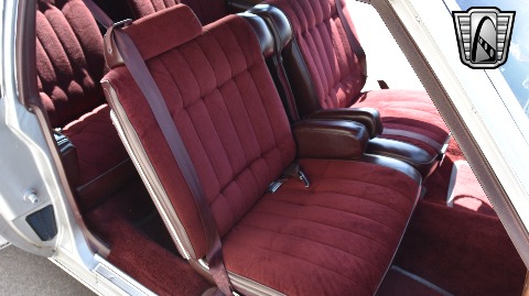 1977 Cadillac Coupe DeVille image 96