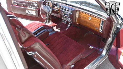 1977 Cadillac Coupe DeVille image 98