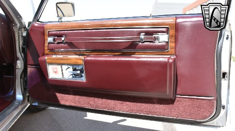 1977 Cadillac Coupe DeVille image 99