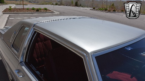 1977 Cadillac Coupe DeVille image 101