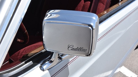 1977 Cadillac Coupe DeVille image 105