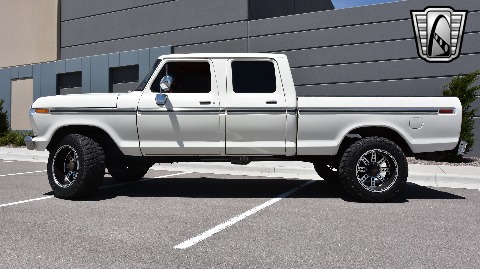 1974 Ford F250 image 5