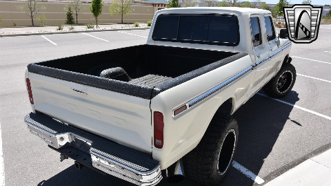 1974 Ford F250 image 12