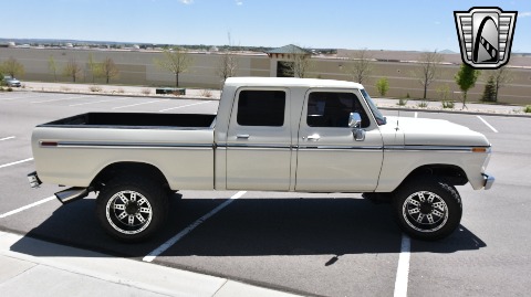 1974 Ford F250 image 14
