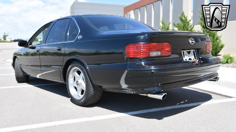 1996 Chevrolet Impala image 7