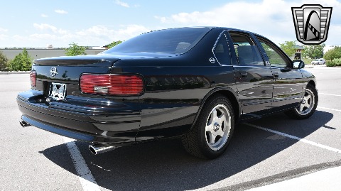 1996 Chevrolet Impala image 11