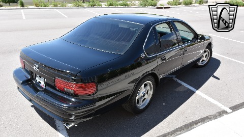1996 Chevrolet Impala image 12