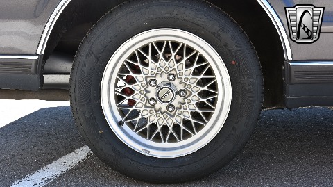 1991 Lincoln Mark VII image 31