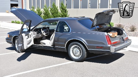 1991 Lincoln Mark VII image 34